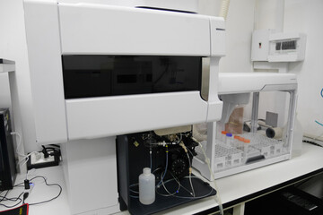 Scientific research medical laboratory for testing and analysis of infectious diseases