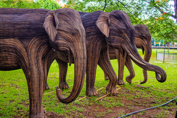 wooden elephant family.   © Sankarji-3RdEYE