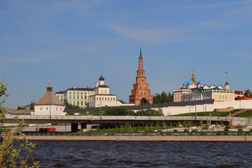 Obraz premium Ancient city on banks of river. Kazan, Tatarstan, Russia