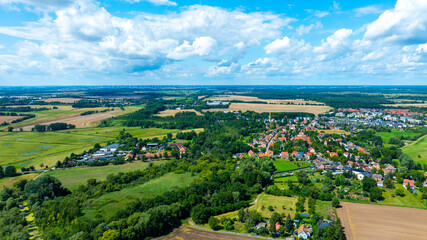 Obraz premium Luftaufnahme von Deutschland, Potsdam OT Fahrland