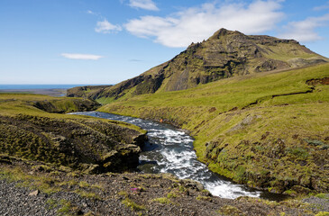 Fototapeta premium landscape with river and mountains