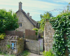 イギリスコツウォルズ地区綺麗な自然と可愛い建物