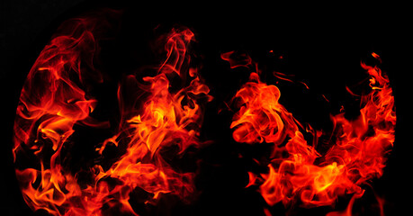 Fototapeta premium burning fire in the dark