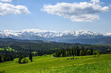 Krajobraz górski, góry Tatry widok z Przełęczy nad Łapszanką © Paweł Kacperek