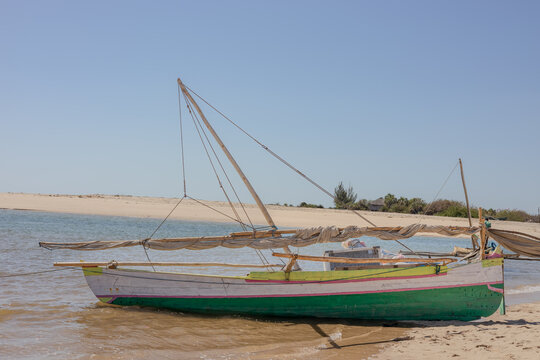 Bateau plage Mahajanga