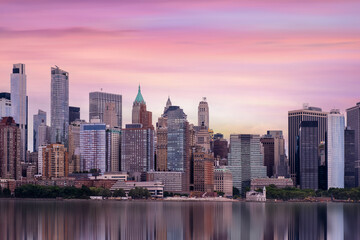 Fototapeta premium New York City Manhattan downtown skyline at sunset