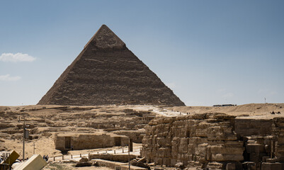 pyramid of giza