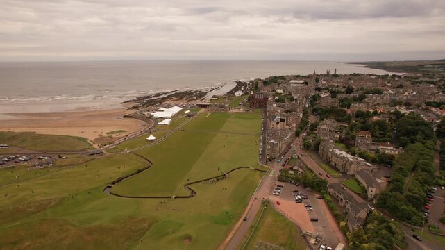 St Andrews Golf Course, Town and beach cloudy day
