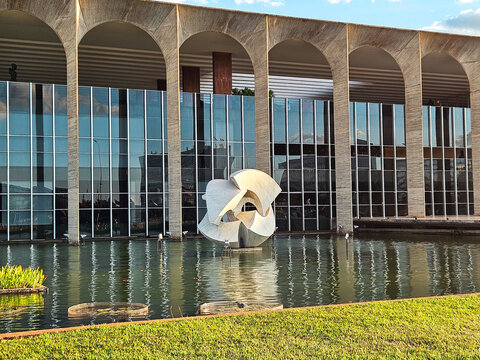 The Itamaraty Palace, also known as Pal&aacute;cio dos Arcos, is the headquarters of the Ministry of Foreign Affairs of Brazil, located in Bras&iacute;lia, capital of Brazil.