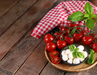 mini mozzarella cheese and tomatoes for salad