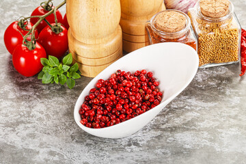 Red pepper corn aroma seeds