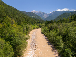 Naklejka premium Drone shot of beautiful Julian Alpes in Slovenia