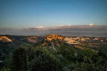 Civita di Bagnoregio - die sterbende Stadt