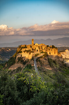 Civita di Bagnoregio - die sterbende Stadt