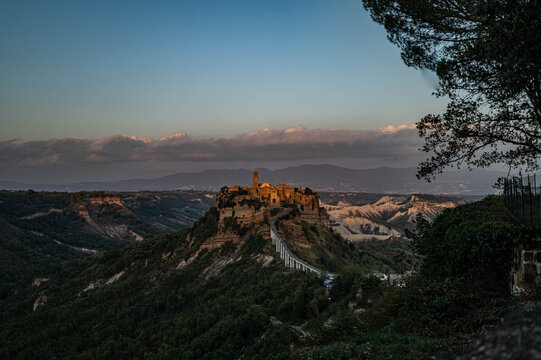Civita di Bagnoregio - die sterbende Stadt