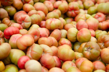 Naturally ripened tomatoes