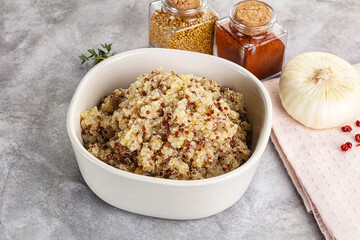 Vegan cuisine - boiled quinoa cereal