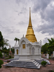 Fototapeta premium Royal Cemetery at Wat Ratchabophit buddhist temple in Bangkok 