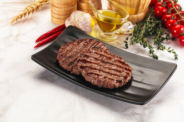 Grilled beef cutlet for burger