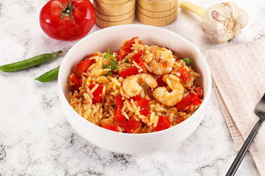 Italian pasta orzo with prawn