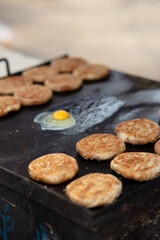 Iron plate egg pancake