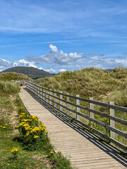 footpath to the sea