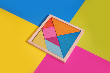 Tangram puzzle 