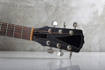 Musical instrument - headstock neck tuning peg acoustic guitar reflection