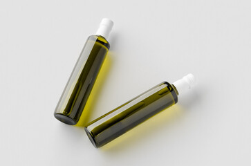Naklejka premium Olive, sunflower, sesame oil bottle mockup.