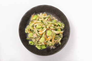 枝豆とキュウリとにんじんのツナ和え