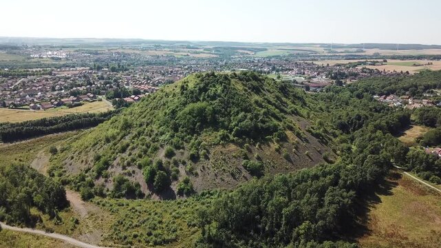Survole autour du terril d'Auchel
