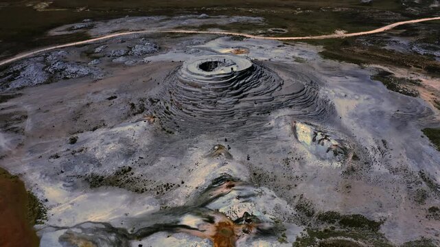 Geiser Pachapupum, volc&aacute;n