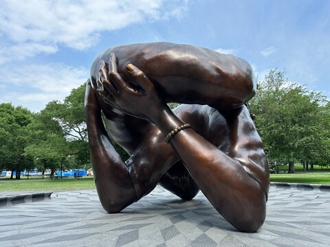 The Embrace sculpture in the Boston Common honoring Dr. Martin Luther King and his wife Coretta Scott King.