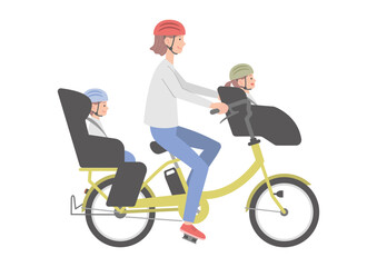 電動自転車に乗る女性と子供（前後乗せ）