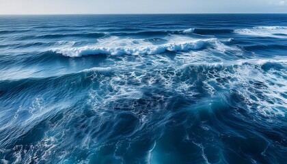 海面の荒い波　深い青　海の波