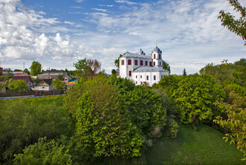 Obraz premium Church of the Assumption of the Blessed Virgin Mary (Carmelite Church). View from the Castle Hill. Mstislavl, Belarus