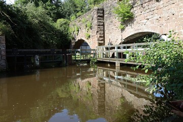 La rivi&egrave;re Lauter dans la ville, ville de Wissembourg, d&eacute;partement du Bas Rhin, France