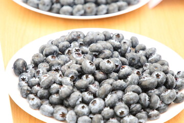 blueberries on a plate