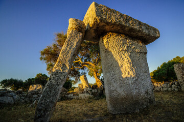 prehistoric settlement of Talatí de Dalt, sanctuary of 