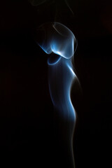 The artwork created from smoke is beautiful and gentle. Taken with a camera that has a high magnification rate.