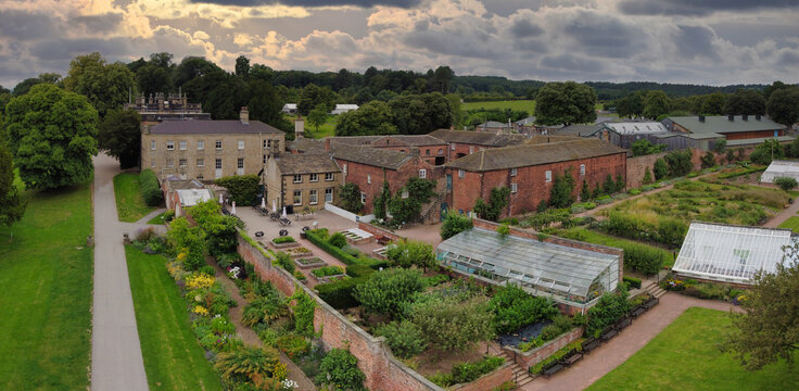 Discover Canon Hall Barnsley