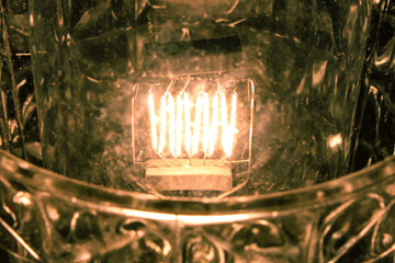 light bulb flickering