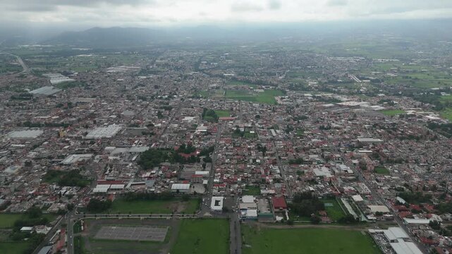 Hyperlapse of aerial tour of the city of Texcoco in the State of Mexico from south to north.