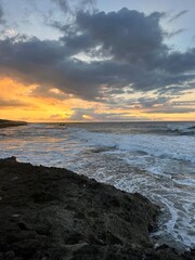 Obraz premium sunset over the sea