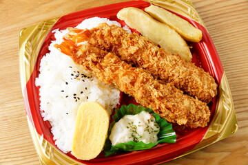 大きな海老フライ弁当