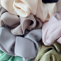 scrunch rubber lies silk