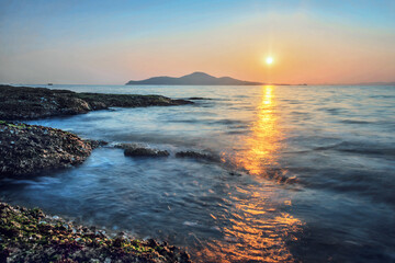 Obraz premium sunset over the sea
