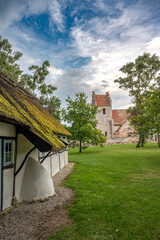 Die alte Kirche von Højerup an ser Ostküste Dänemarks