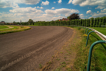 The Gaverbeek hippodrome is undoubtedly Waregem's calling card. Horse race truegem. Well-known horse racing track in Waregem