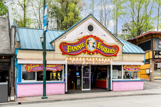Gatlinburg, TN, USA - April 16, 2024: Fannie Farkle's Amusement is a family arcade that's been on the Gatlinburg Parkway since 1981.